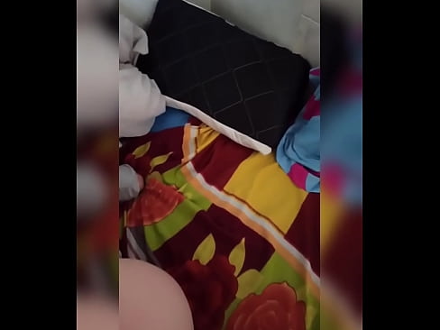 ❤️ Моя соседка остается дома одна, потому что ее муж уходит в отпуск, а я пользуюсь случаем, чтобы трахнуть ее и наполнить ее задницу молоком ❤❌ Качественное порно у нас ️❤